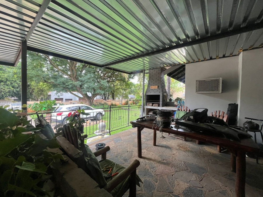 4 Bedroom Property for Sale in Protea Park North West